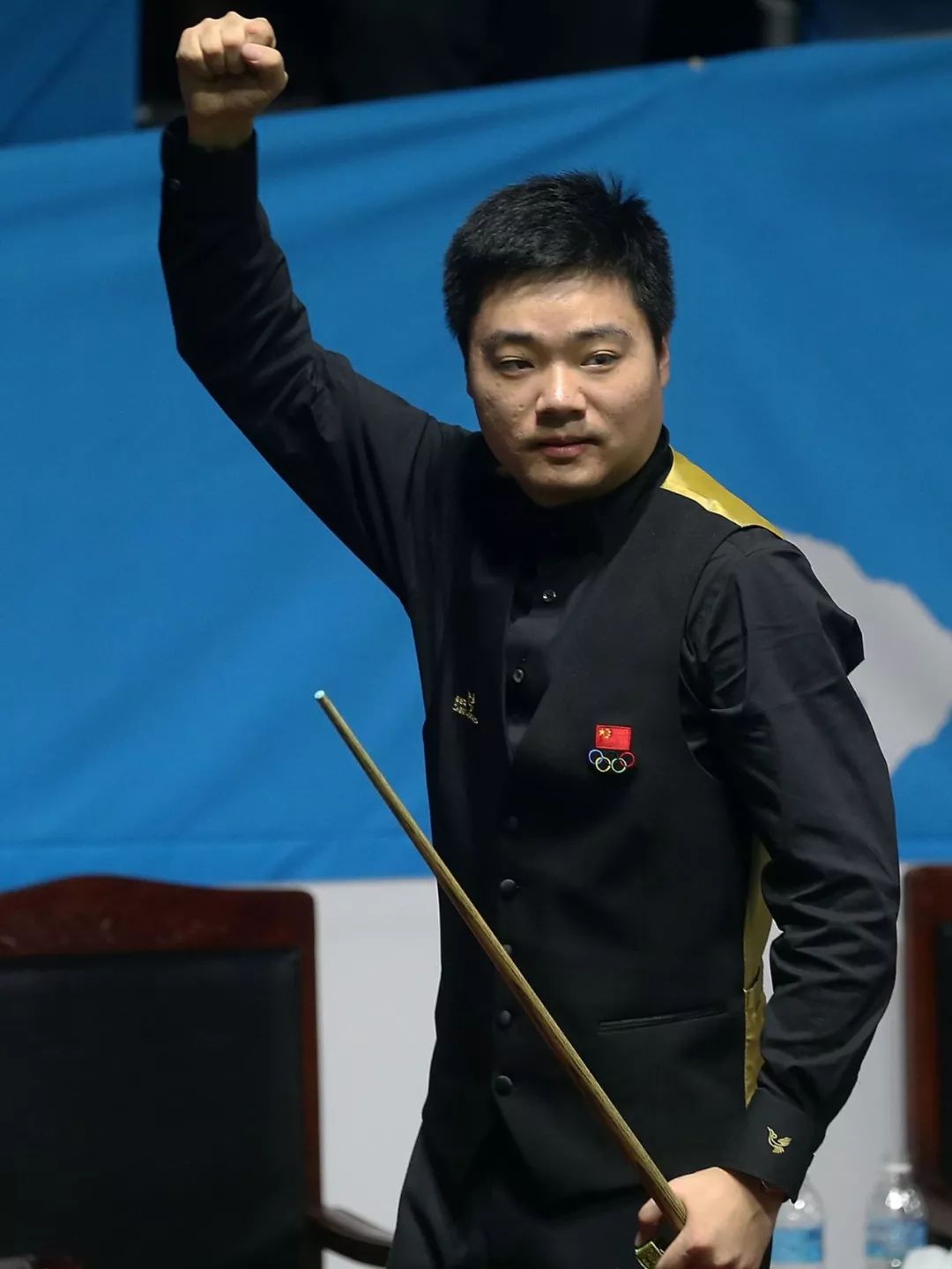 并探讨埃里 并探讨埃里