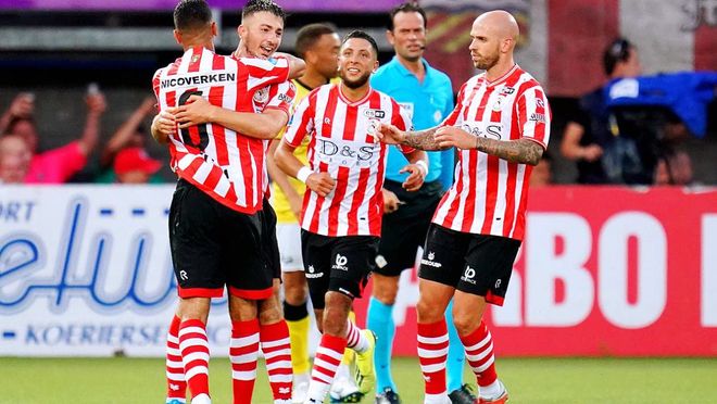 及其他队员 及其他队员