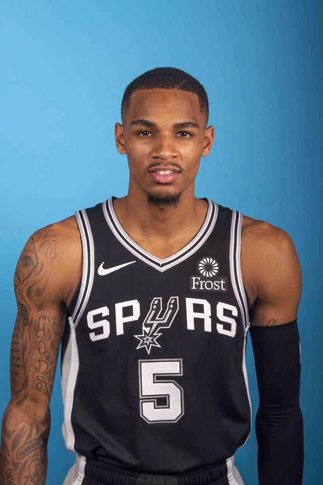 10次助攻 10次助攻